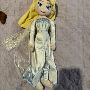 Disney Elsa plushie